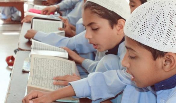 How to Teach Children Love to Read Alquran